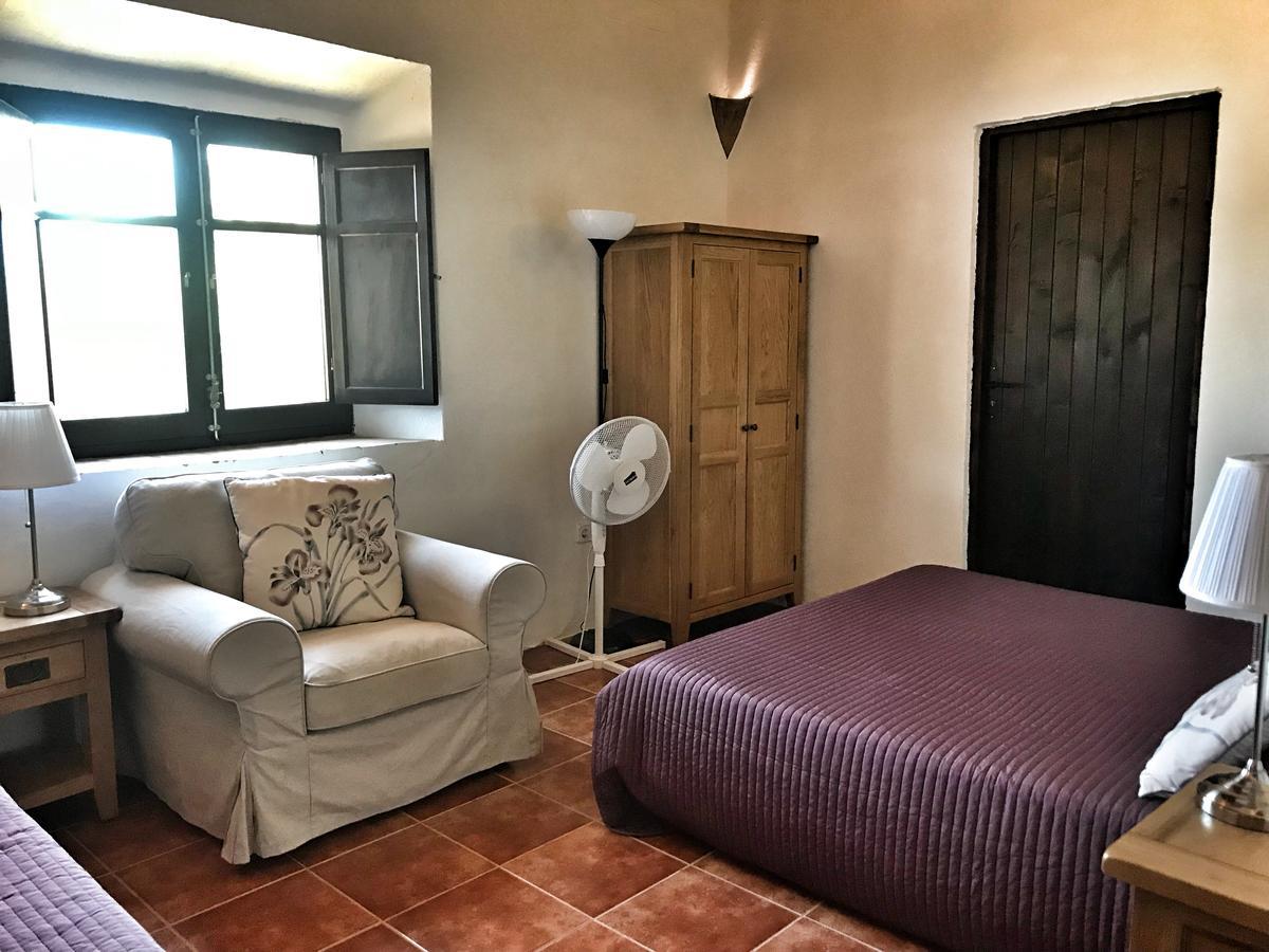 Hotel Mas Pelegri Serinya Экстерьер фото