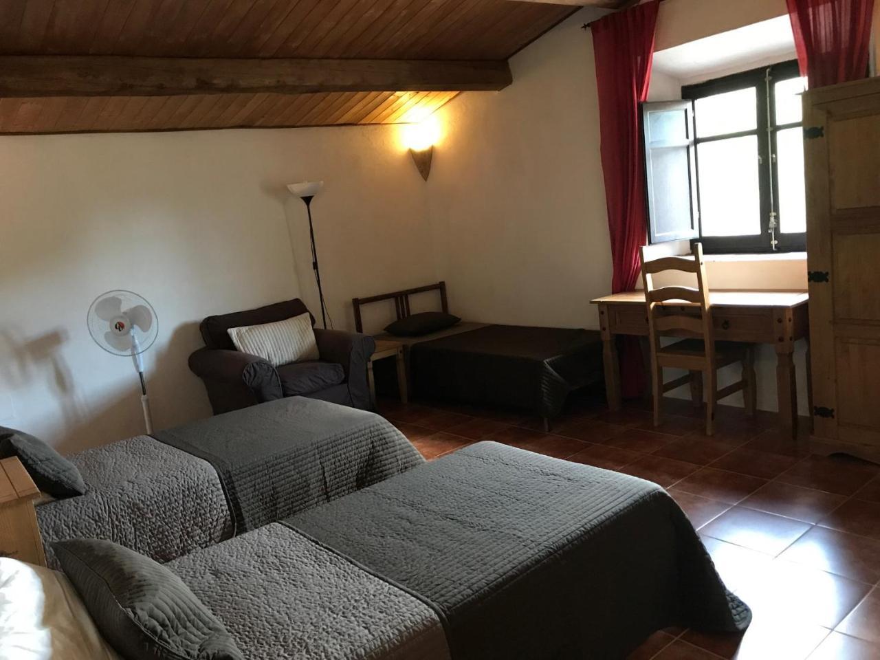 Hotel Mas Pelegri Serinya Экстерьер фото